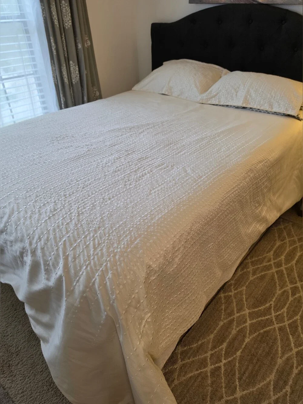 3 Piece Hotel Collection Ivory Dot Embroidered Duvet Cover & Shams QUEEN